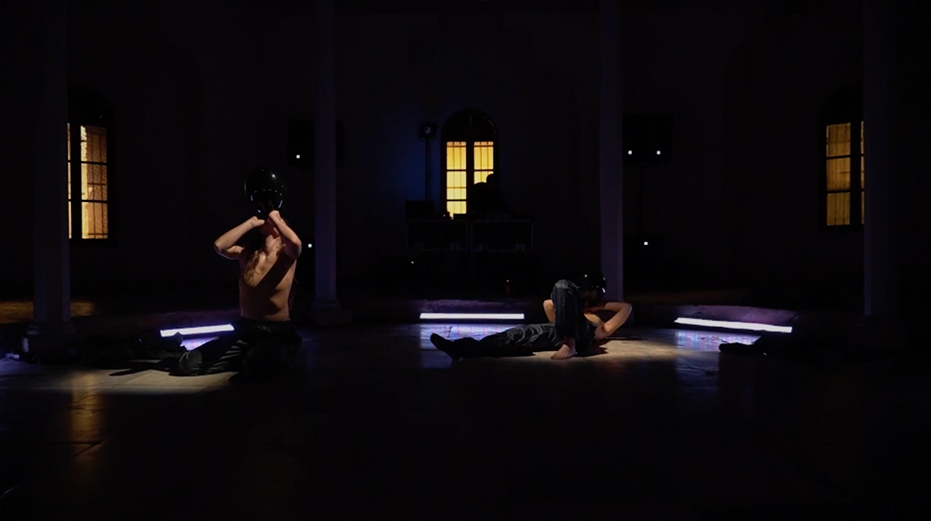 Empathetic body: baths of future paradise - Perfromance