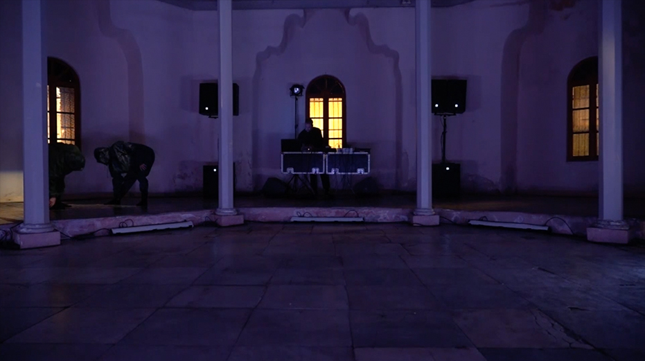 Empathetic body: baths of future paradise - Perfromance